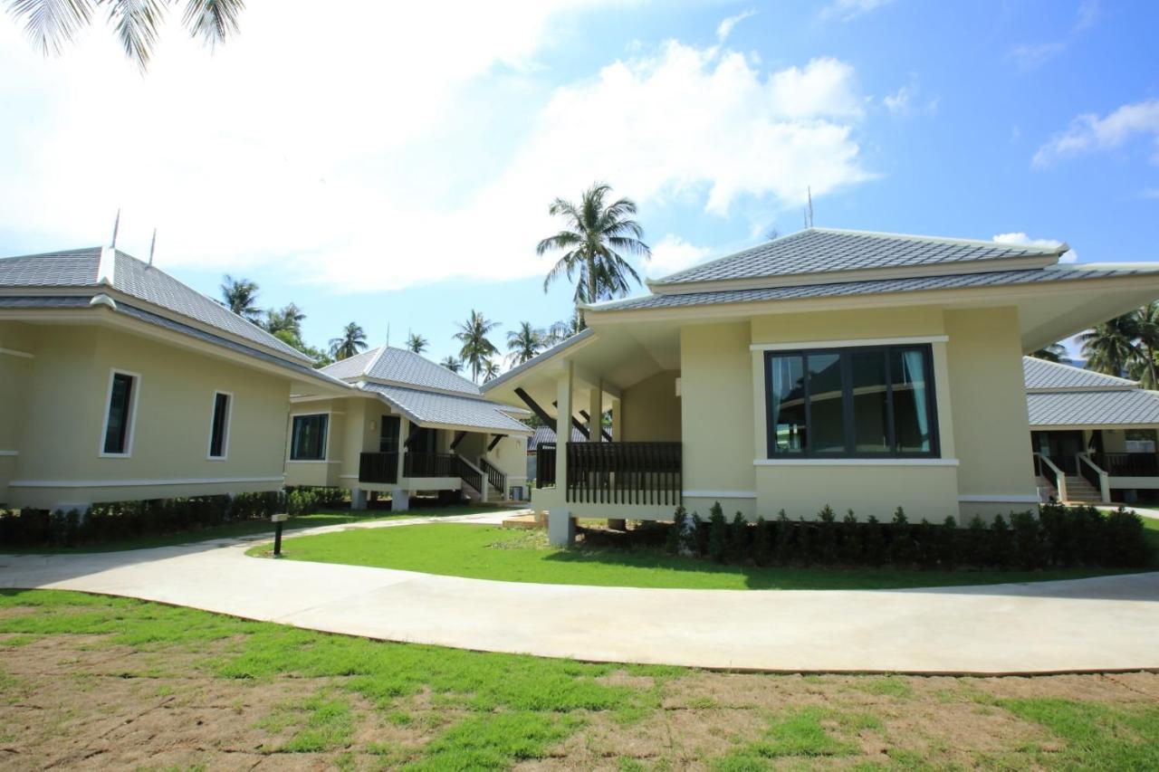 Wis Beach Khanom Buitenkant foto