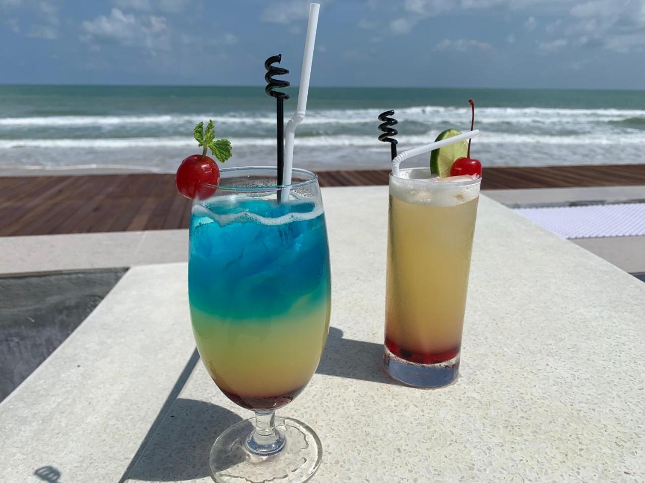 Wis Beach Khanom Buitenkant foto
